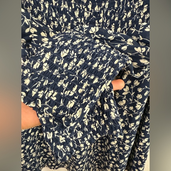 Reformation Kelli Smocked Bodice Fit & Flare Mini Dress Blue White Floral Sz L - Picture 9 of 15
